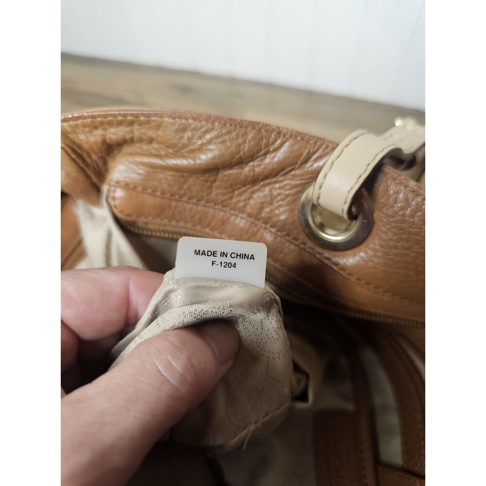 Michael Kors Jet Set East West Top Zip Acorn Saffiano Leather Tote Dust Cover - Picture 12 of 16